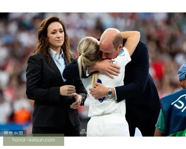 欧洲杯德国女足表现稳健，状态持续提升备受关注