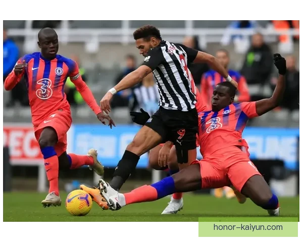 詹姆斯在切尔西的表现稳健，助力球队竞争力增强