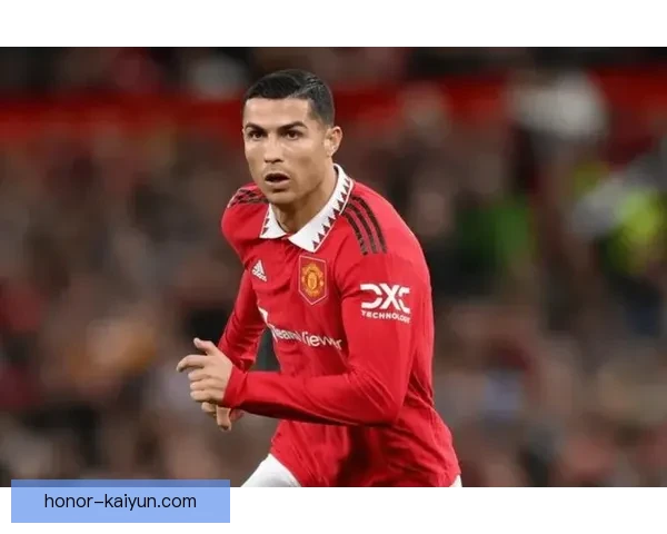 本坦库尔世界杯贡献：中场表现稳健，攻防两端持续提升